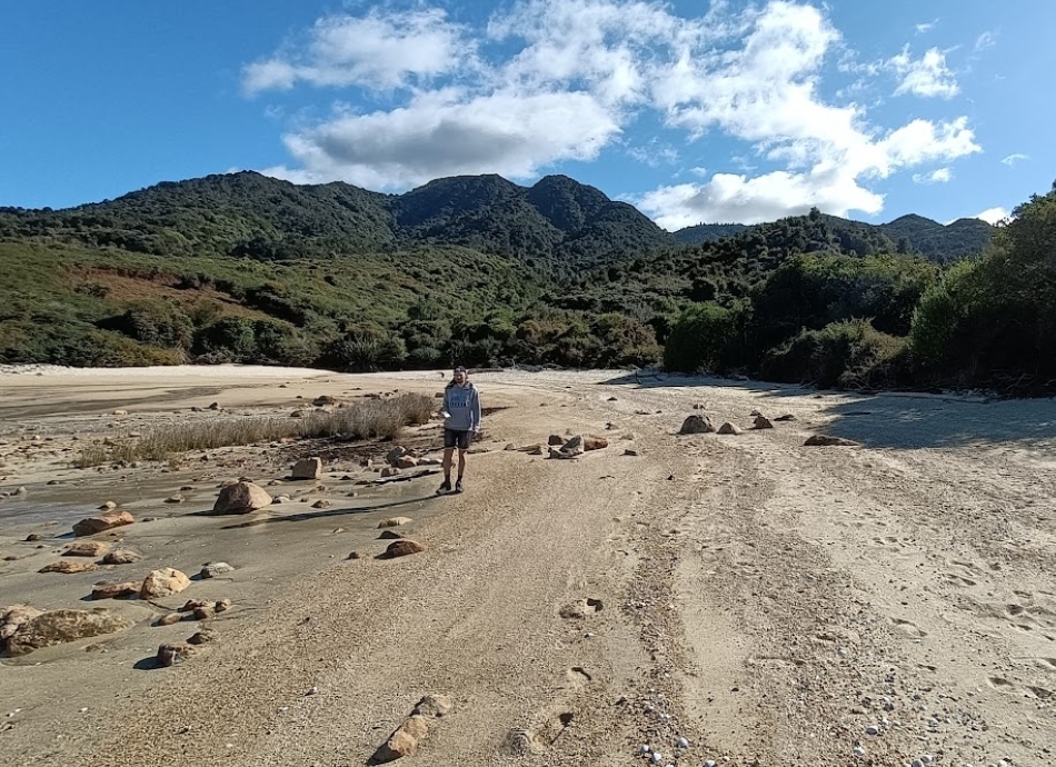 Young man Abel Tasman National Park NZ HN 950x690